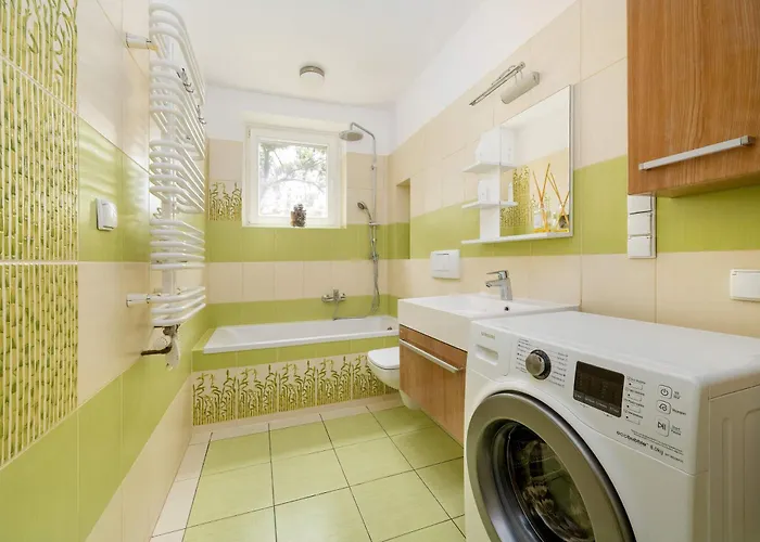 Appartamento Family With Balcony In By Renters *